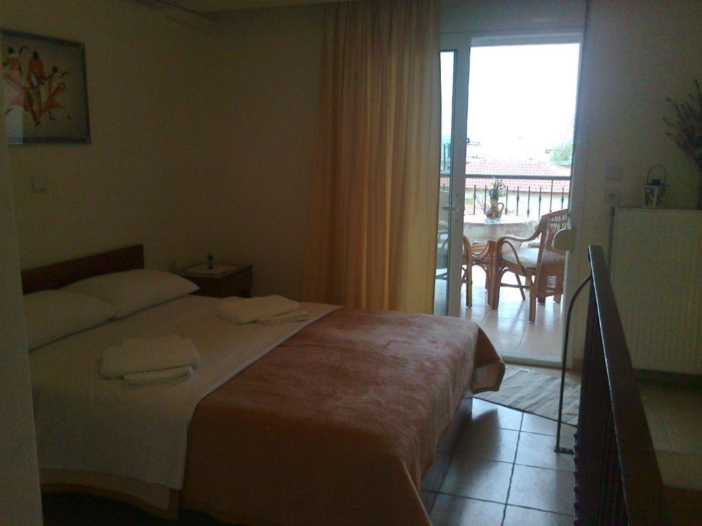 Phyllis Maisonettes Kallithea  Zimmer foto